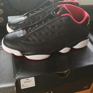 Jordan 13 low bred.